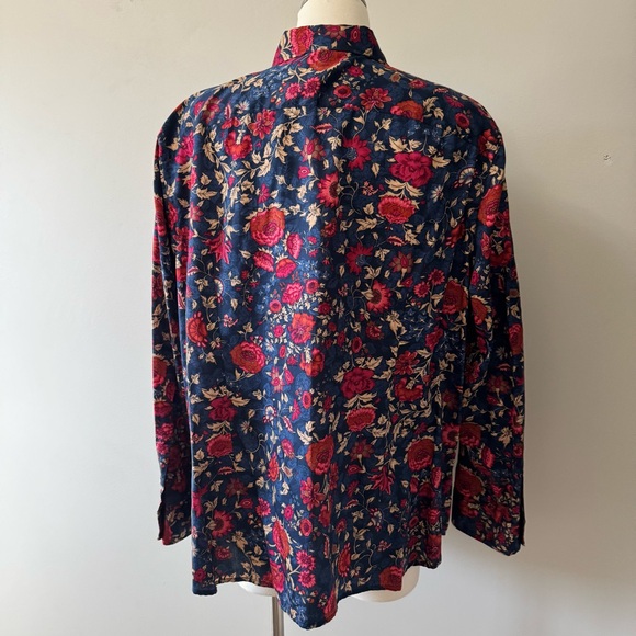 Ralph Lauren Red and Blue Floral Cotton Fabric - Picture 2 of 6